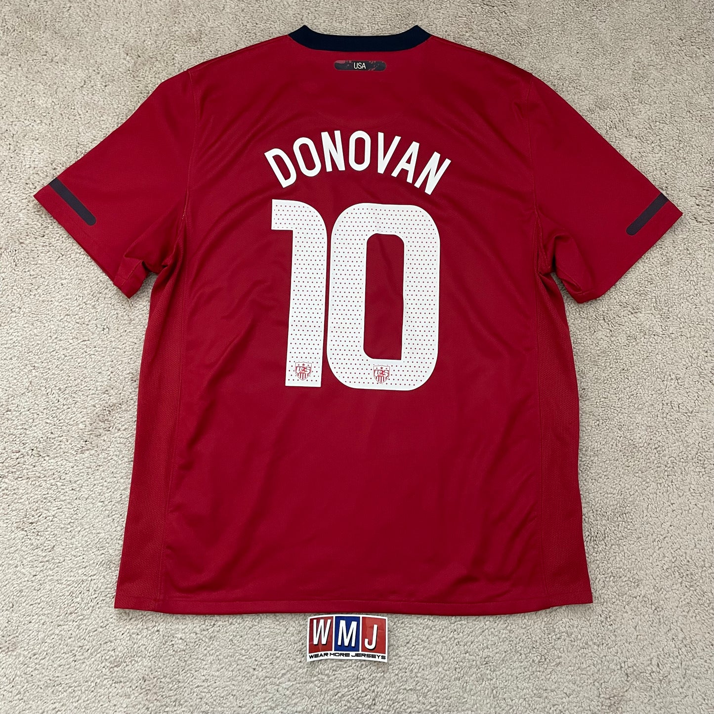 USA 2011/12 away x Landon Donovan #10 (L)