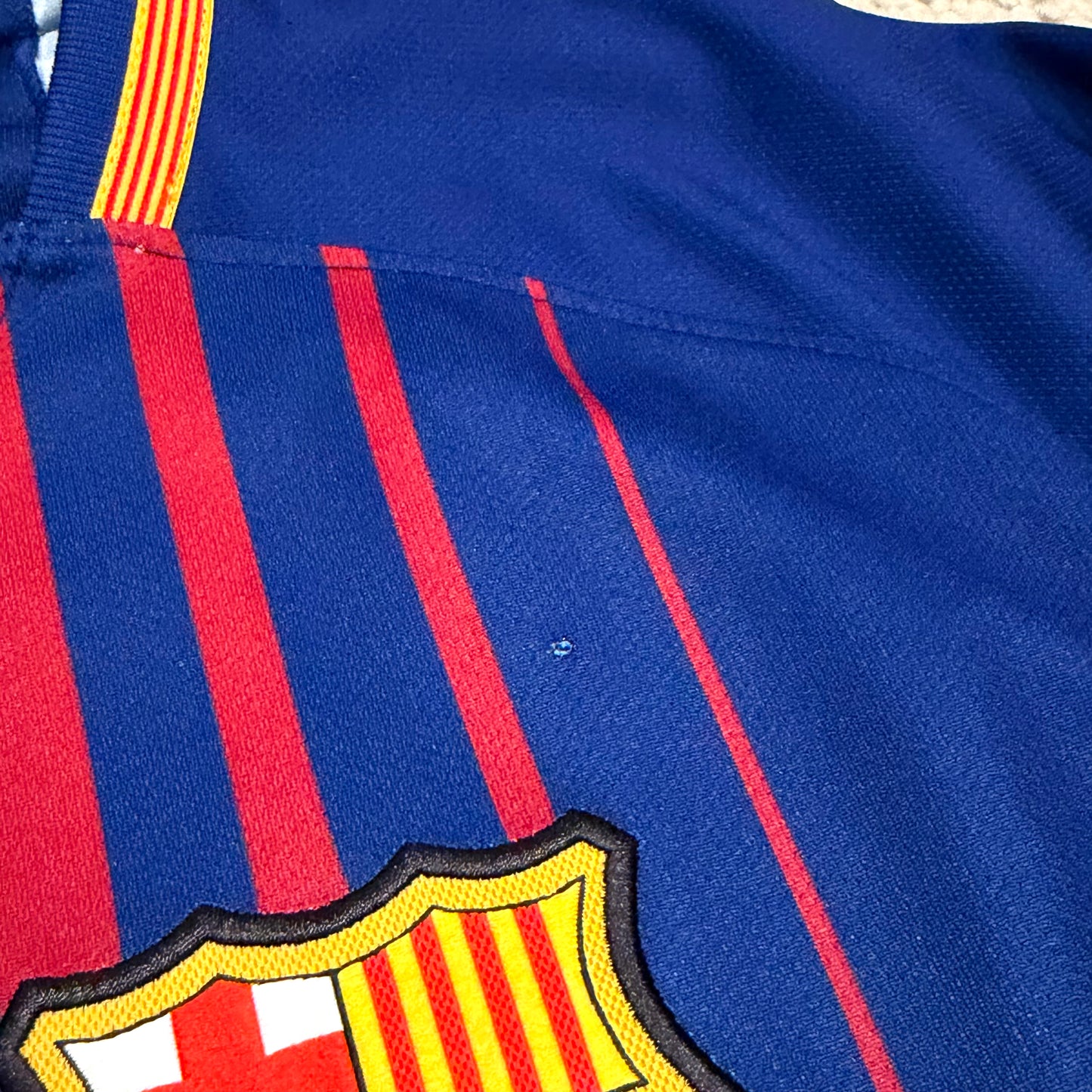 Barcelona 2017/18 home x Andres Iniesta INFINITO SPECIAL EDITION (L)