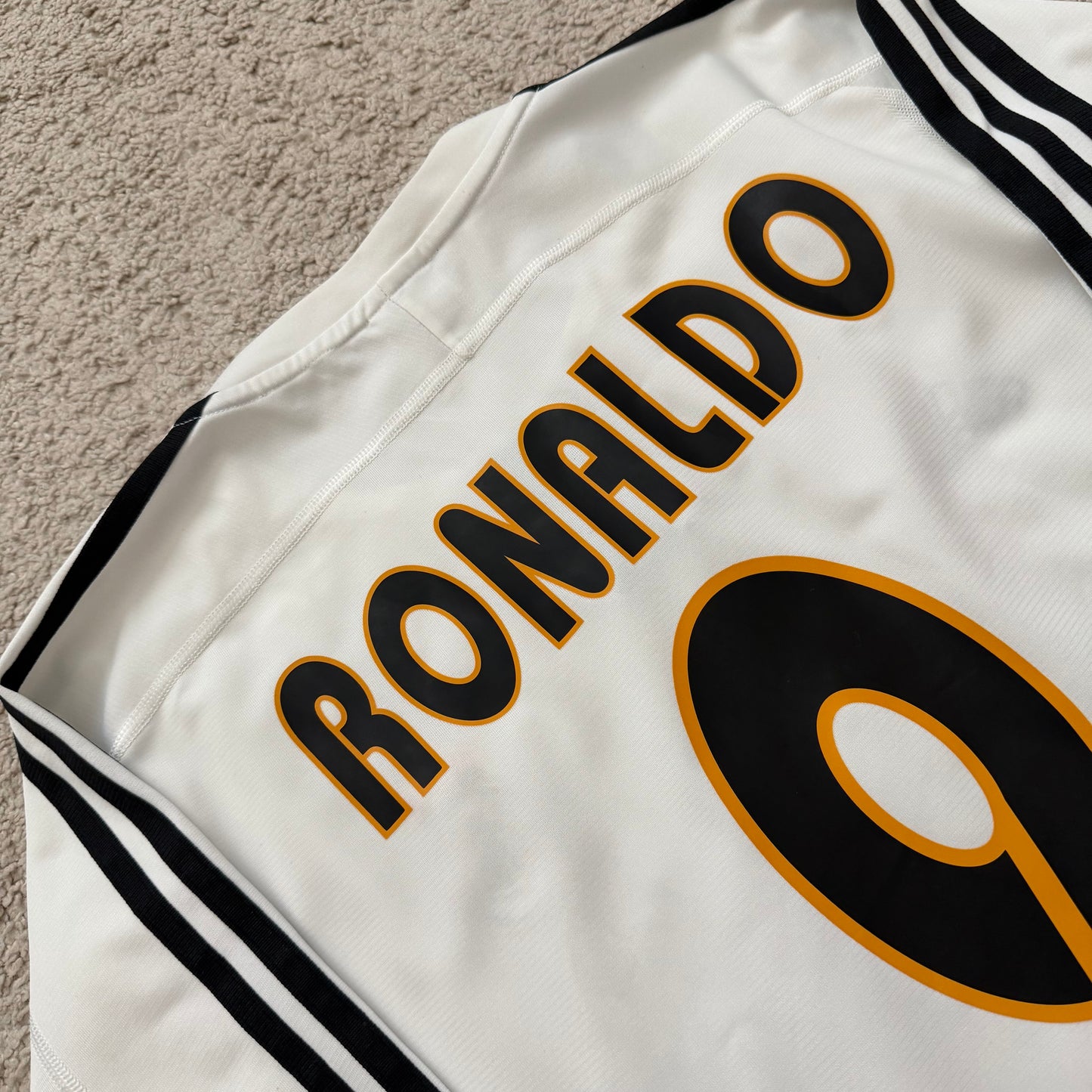 Real Madrid 2003/04 home x Ronaldo Nazario #9 (XL)