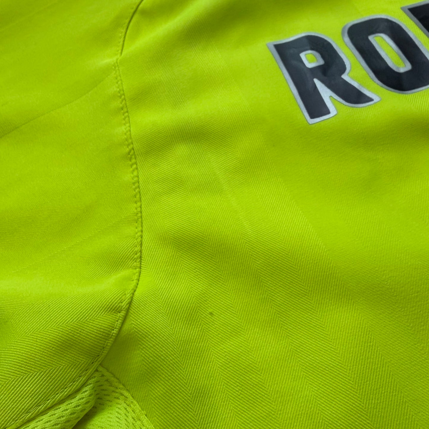 Barcelona 2005/06 away x Ronaldinho #10 (S)