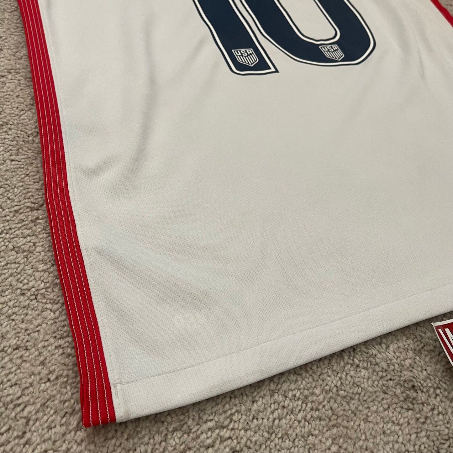 USA 2016/17 home x Christian Pulisic #10 (M)