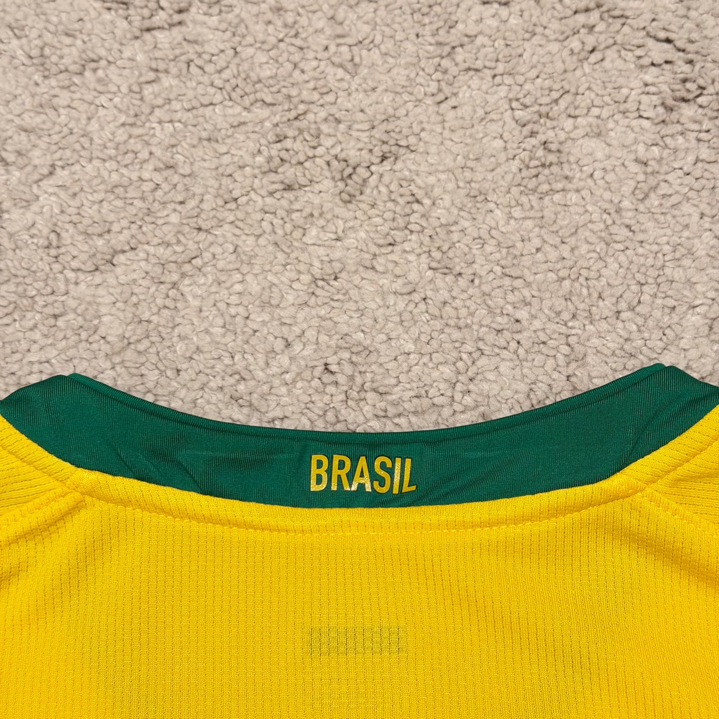 Brazil 2008/2009/2010 home x Ronaldinho #10 (L)