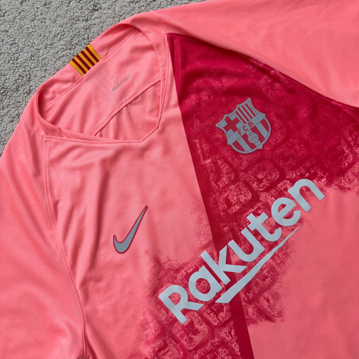 Barcelona 2018/19 third x Messi #10 (L)