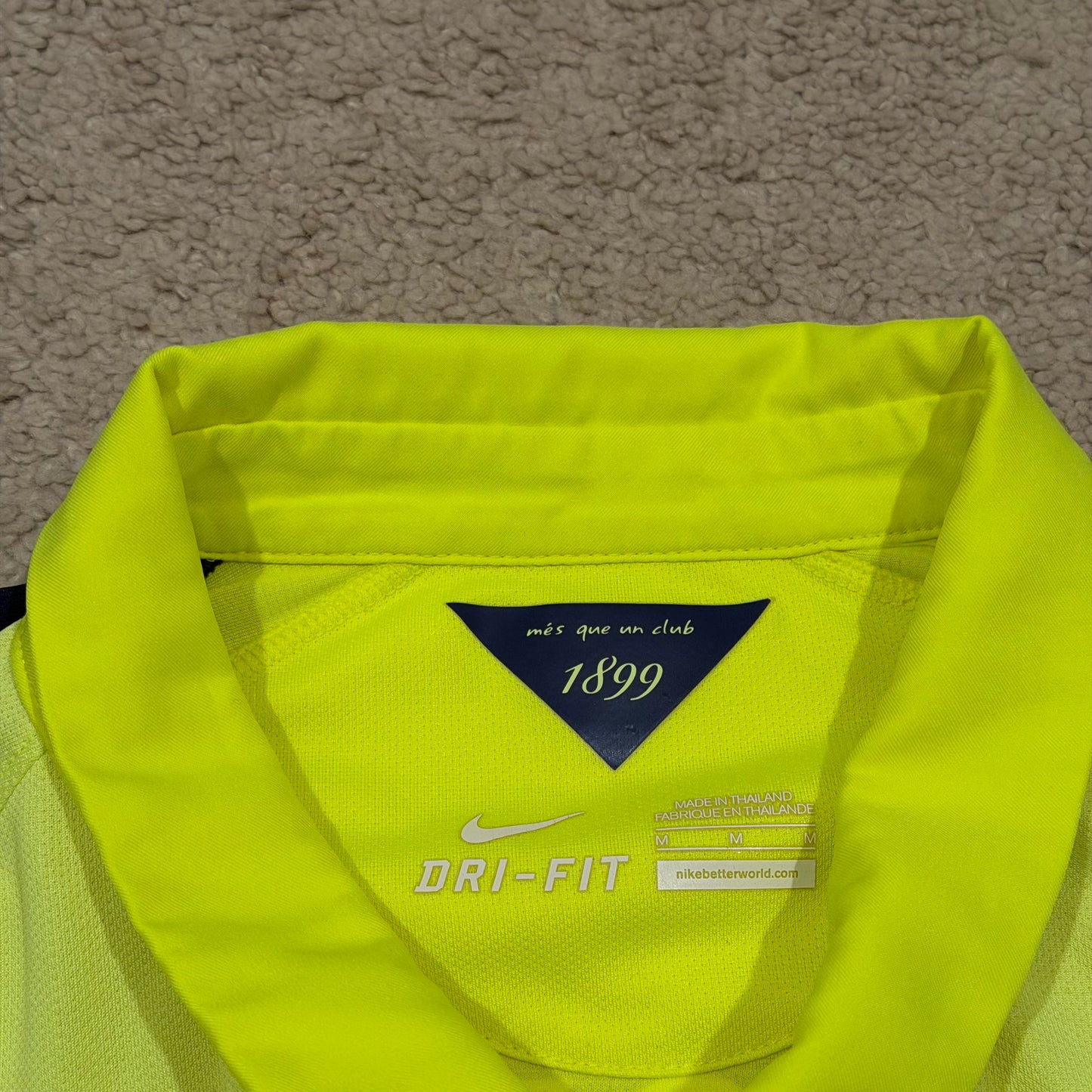 Barcelona 2014/15 third x Xavi #6 (M)