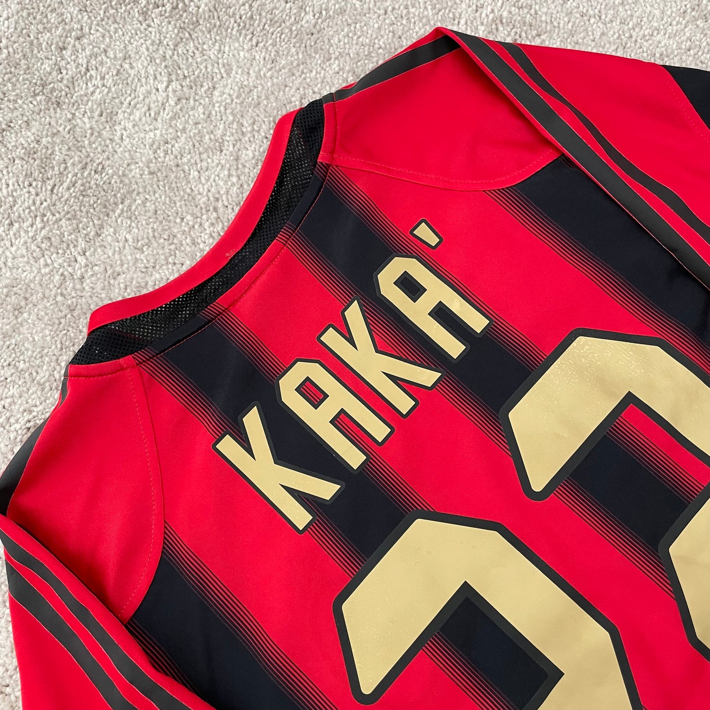 AC Milan 2004/05 home x Ricardo Kaka' #22 (M)