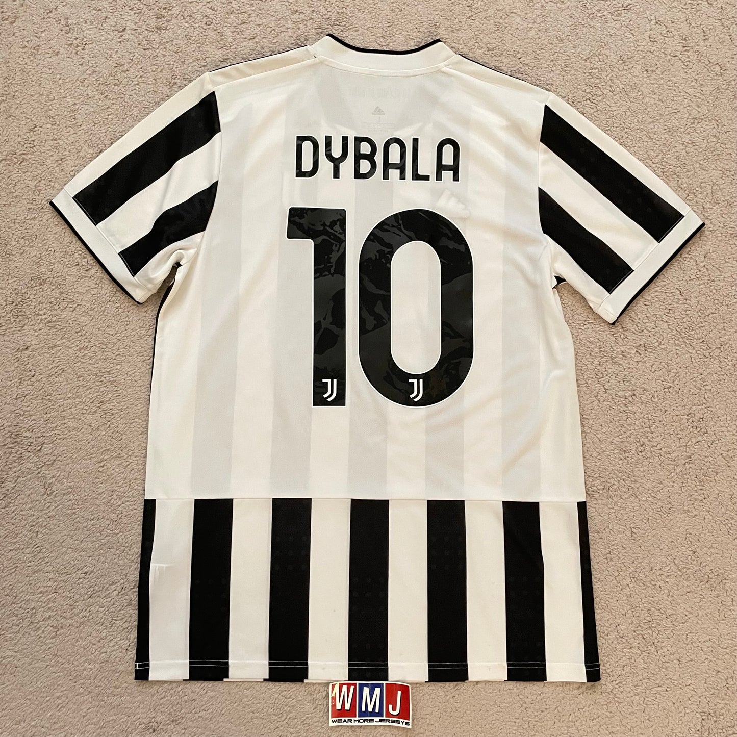 Juventus 2021/22 home x Paulo Dybala #10 (L)