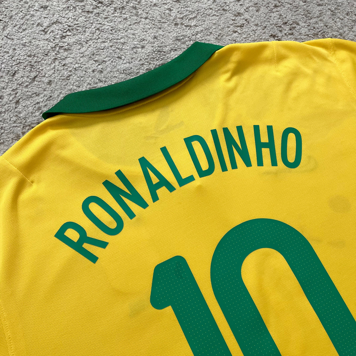 Brazil 2013 home x Ronaldinho #10 (XXL)