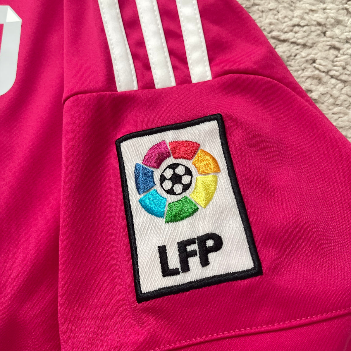Real Madrid 2014/15 away x Chicharito Hernandez #14 (M)