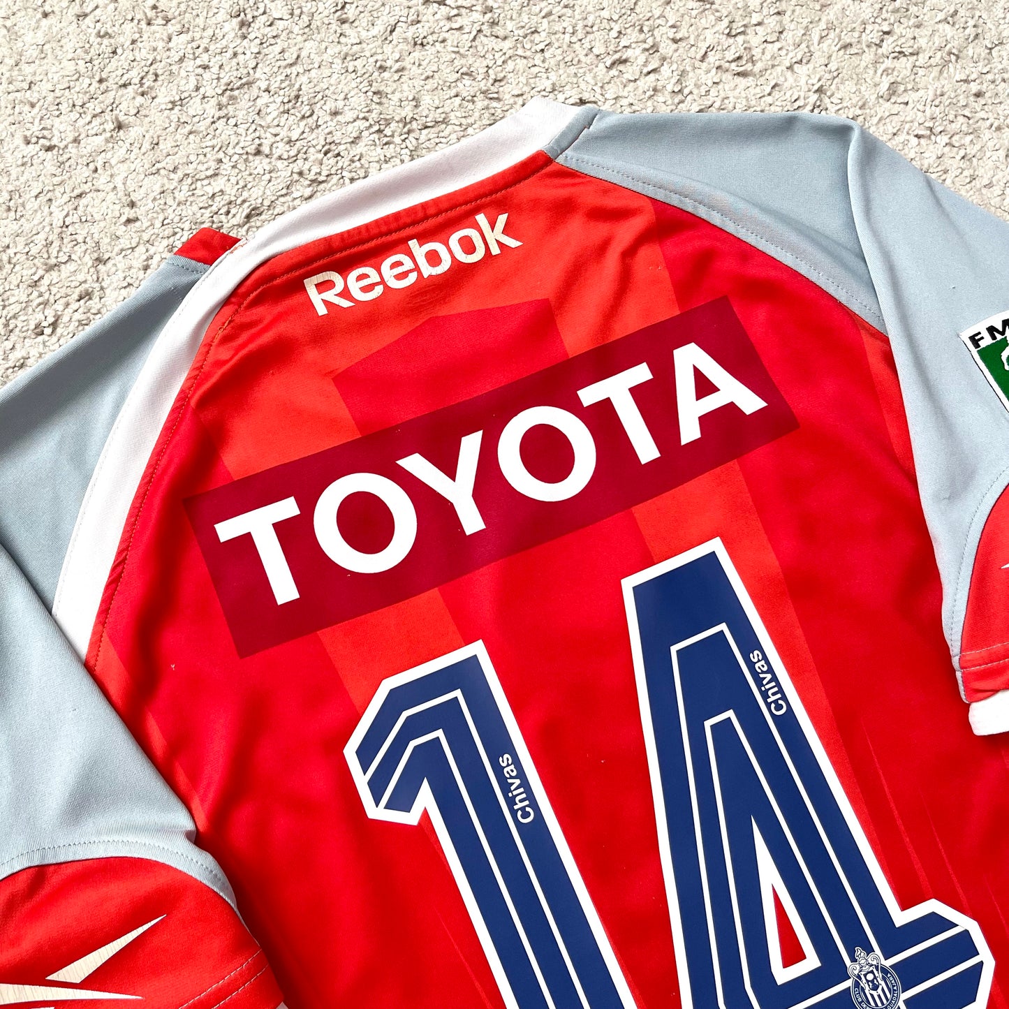 Chivas de Guadalajara 2009/10 away x Chicharito Hernandez #14 (L)