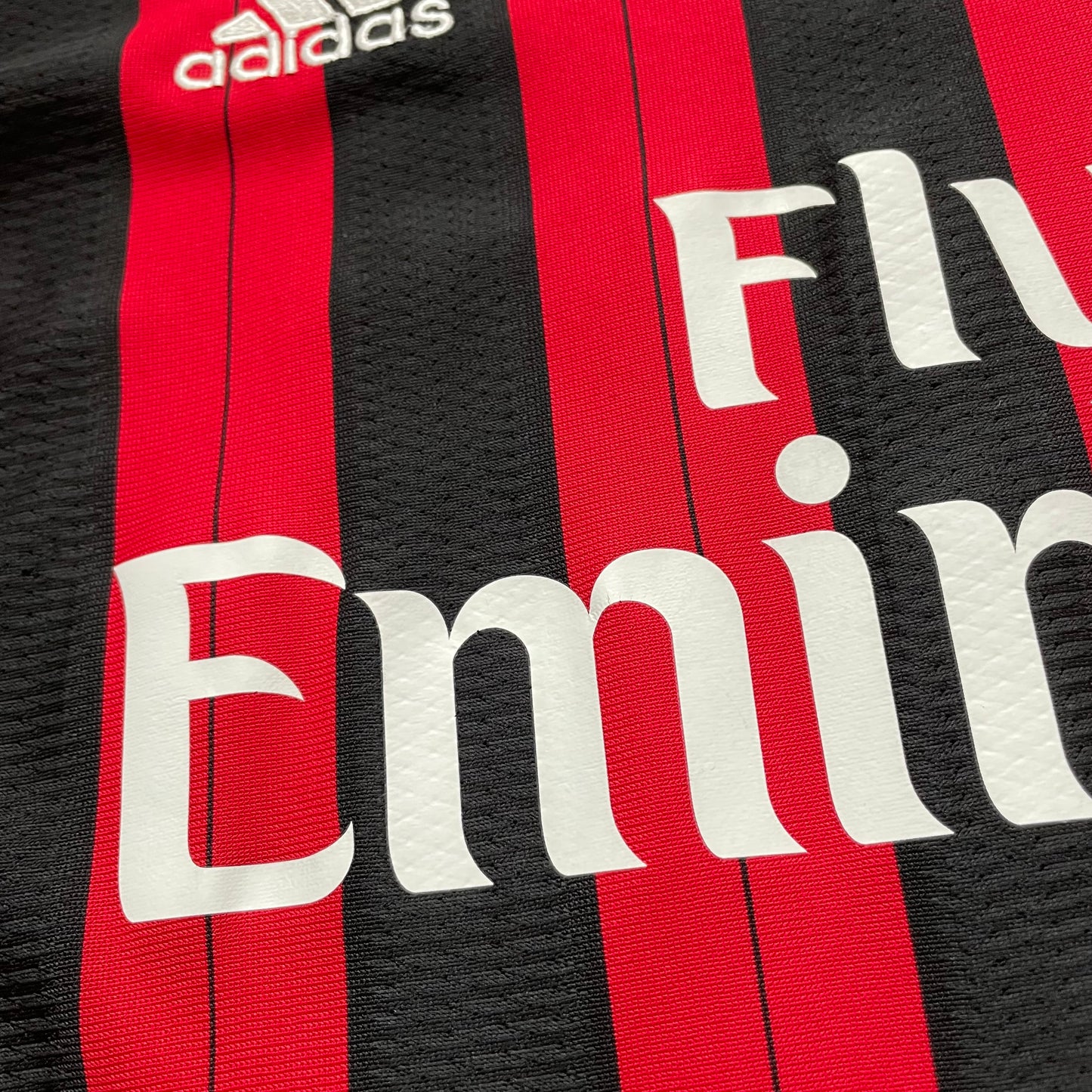 AC Milan 2013/14 home x Kaka' #22 (L) *has some tiny holes