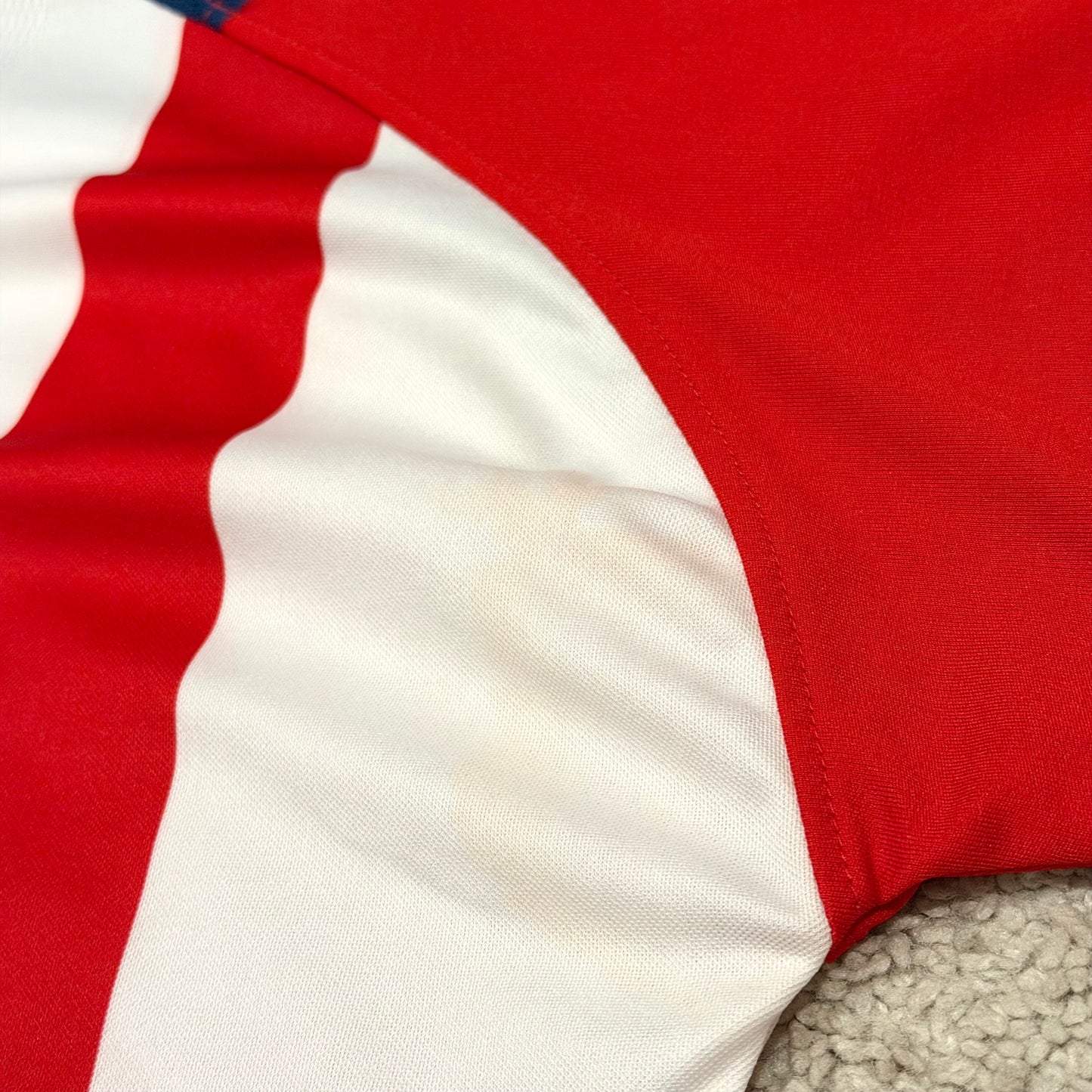 Chivas de Guadalajara 2006/07 home x Chicharito Hernandez #45 (XXL)