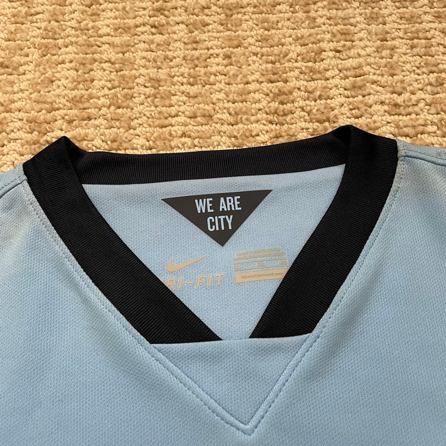 Manchester City 2014/15 home x Sergio 'Kun' Agüero #16 (XL) *BRAND NEW WITH TAGS