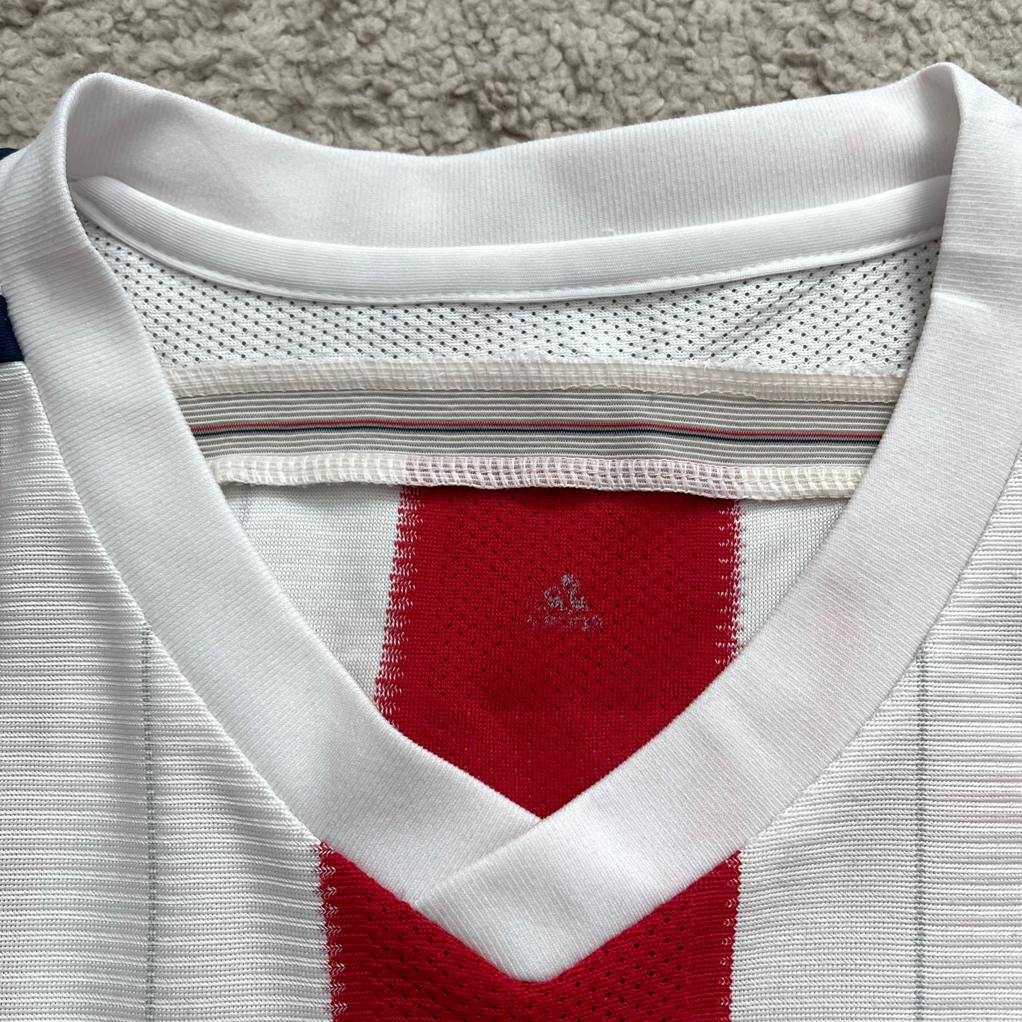 Chivas de Guadalajara 2014/15 home x Omar Bravo #9 (M)