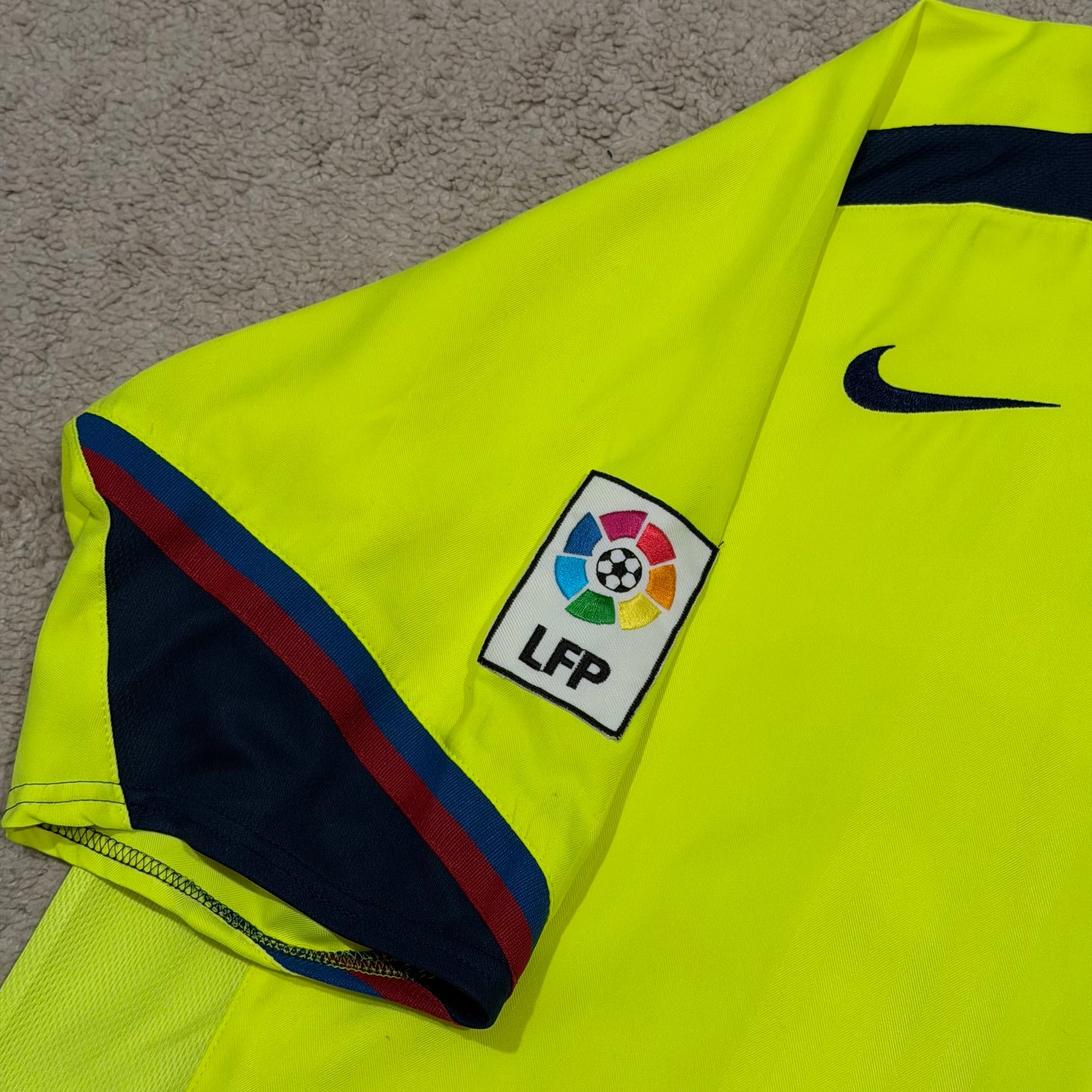 Barcelona 2005/06 away x Messi #30 (L)