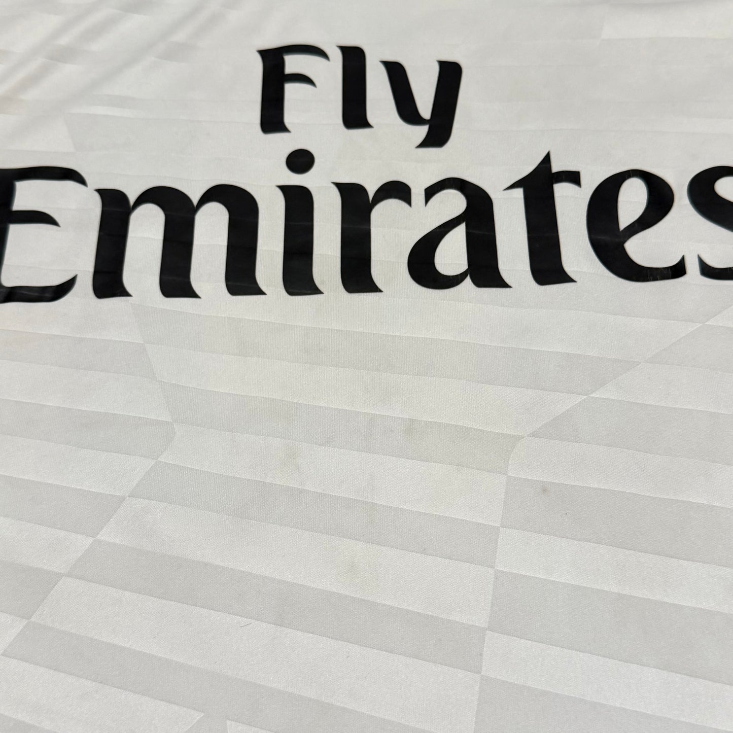 Real Madrid 2014/15 home x James Rodriguez #10 (M)