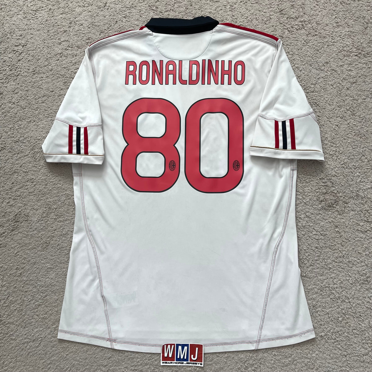 AC Milan 2010/11 away x Ronaldinho #80 (XL)