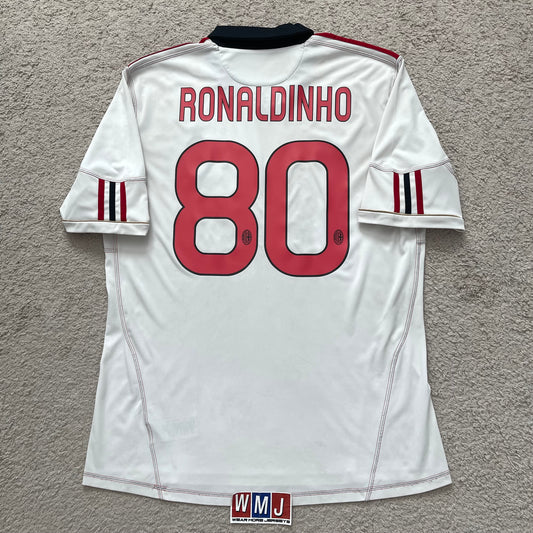 AC Milan 2010/11 away x Ronaldinho #80 (XL)