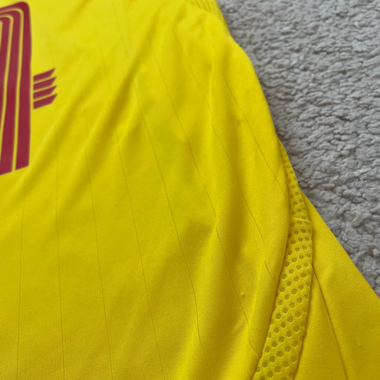 Liverpool 2006/07 away x Xabi Alonso #14 (M)