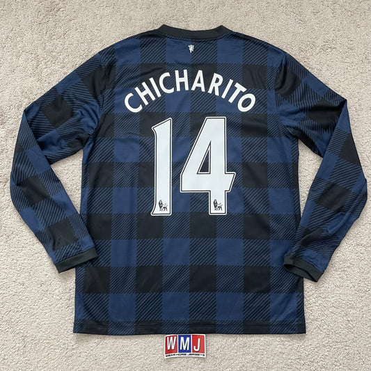 Manchester United 2013/14 away LONG SLEEVES x Chicharito Hernandez (L)