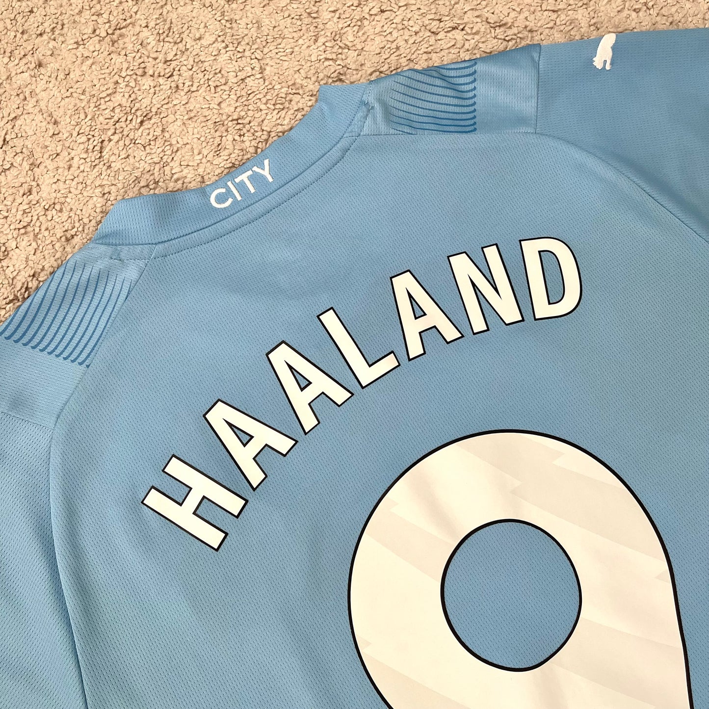 Manchester City 2023/24 home x Erling Haaland #9 (L)