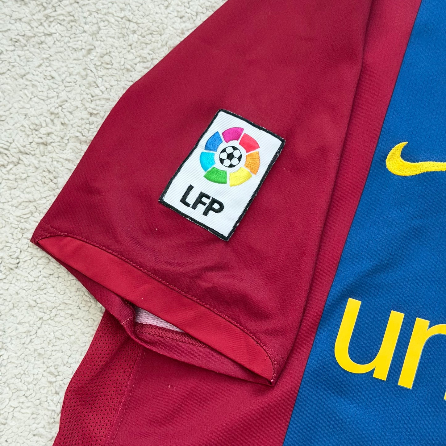 Barcelona 2006/07 home x Messi #19 (L)
