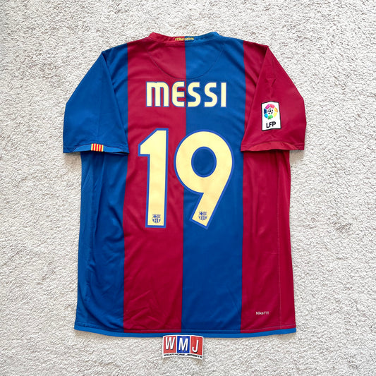 Barcelona 2006/07 home x Messi #19 (M)