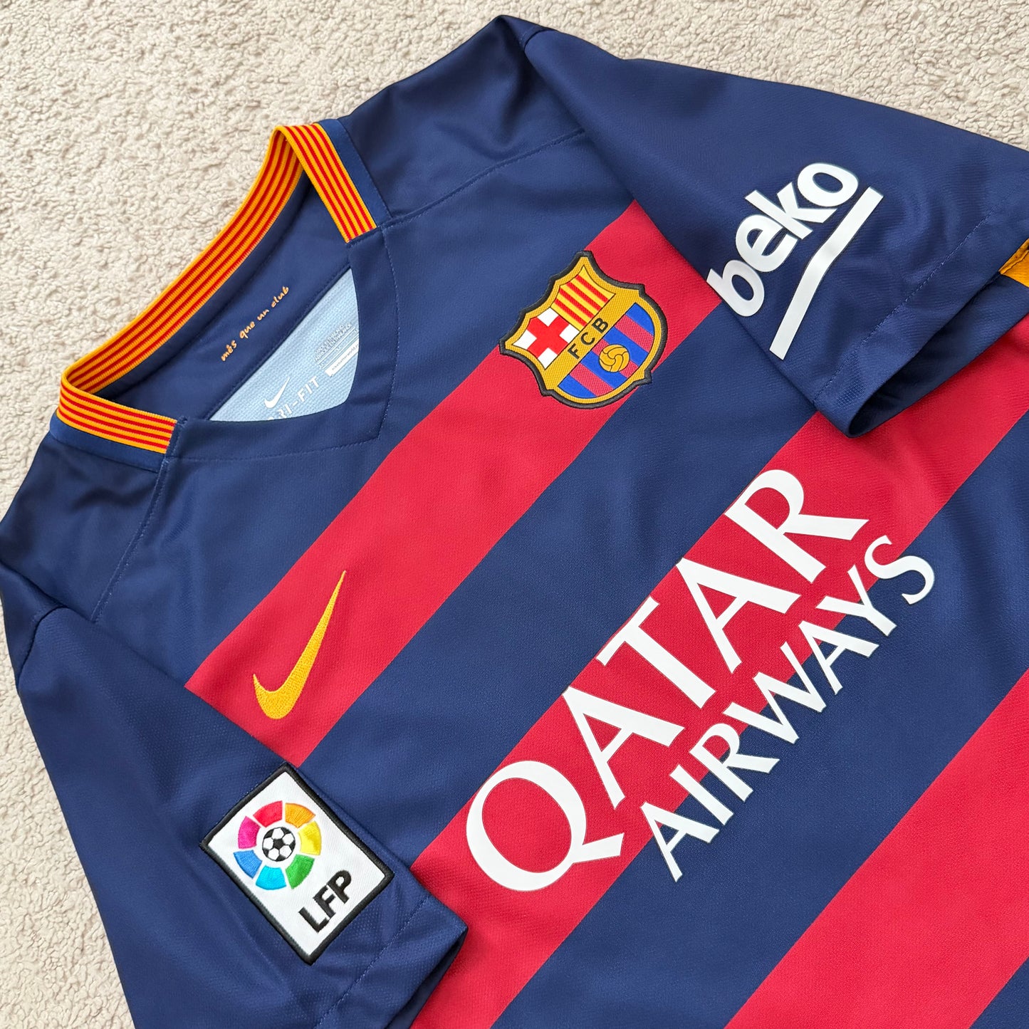 Barcelona 2015/16 home x Messi #10 (M)