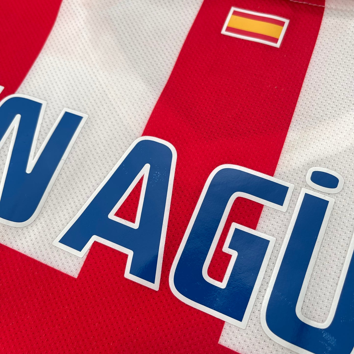 Atletico Madrid 2010/11 home x Sergio 'Kun' Agüero #10 (M)