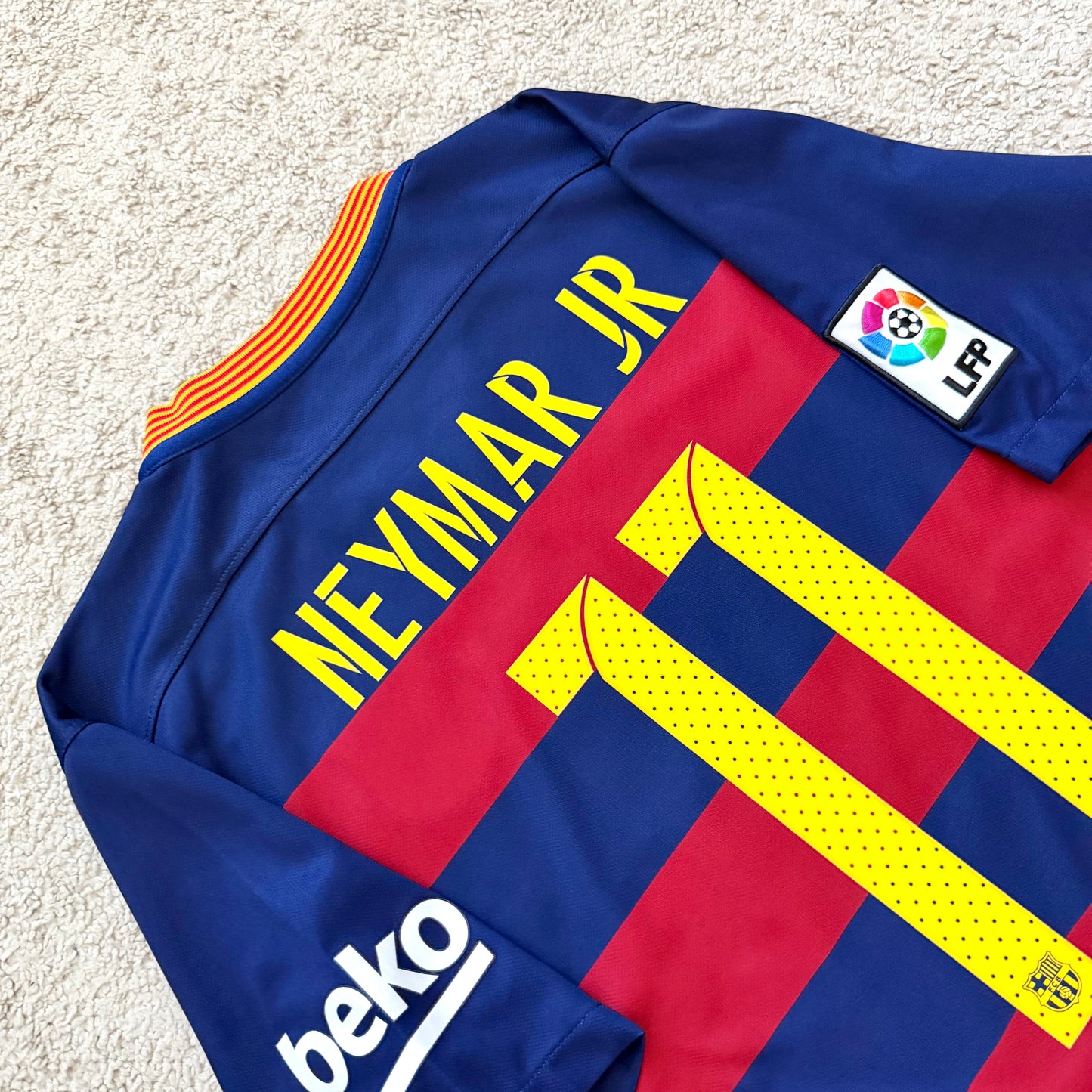 Barcelona 2015/16 home x Neymar Jr #11 (M)