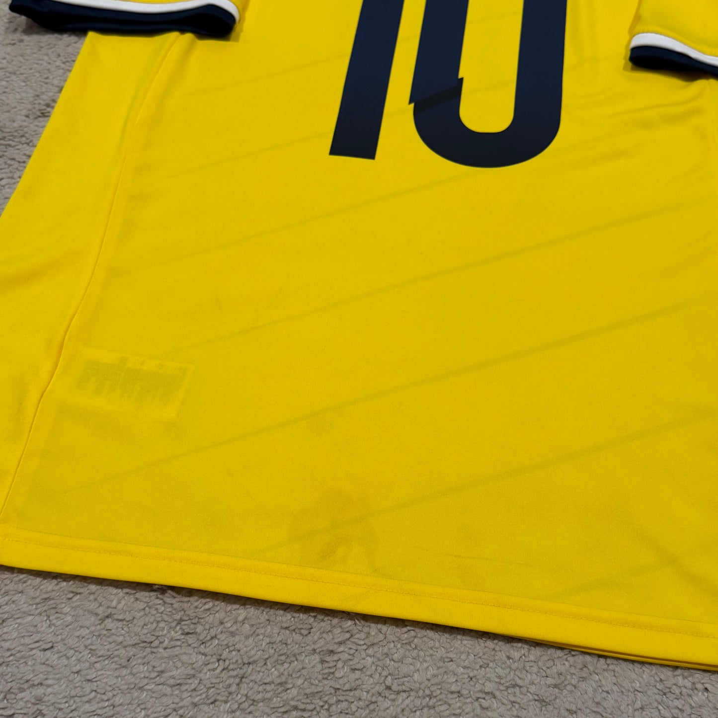 Colombia 2014 World Cup home x James Rodriguez #10 (M)