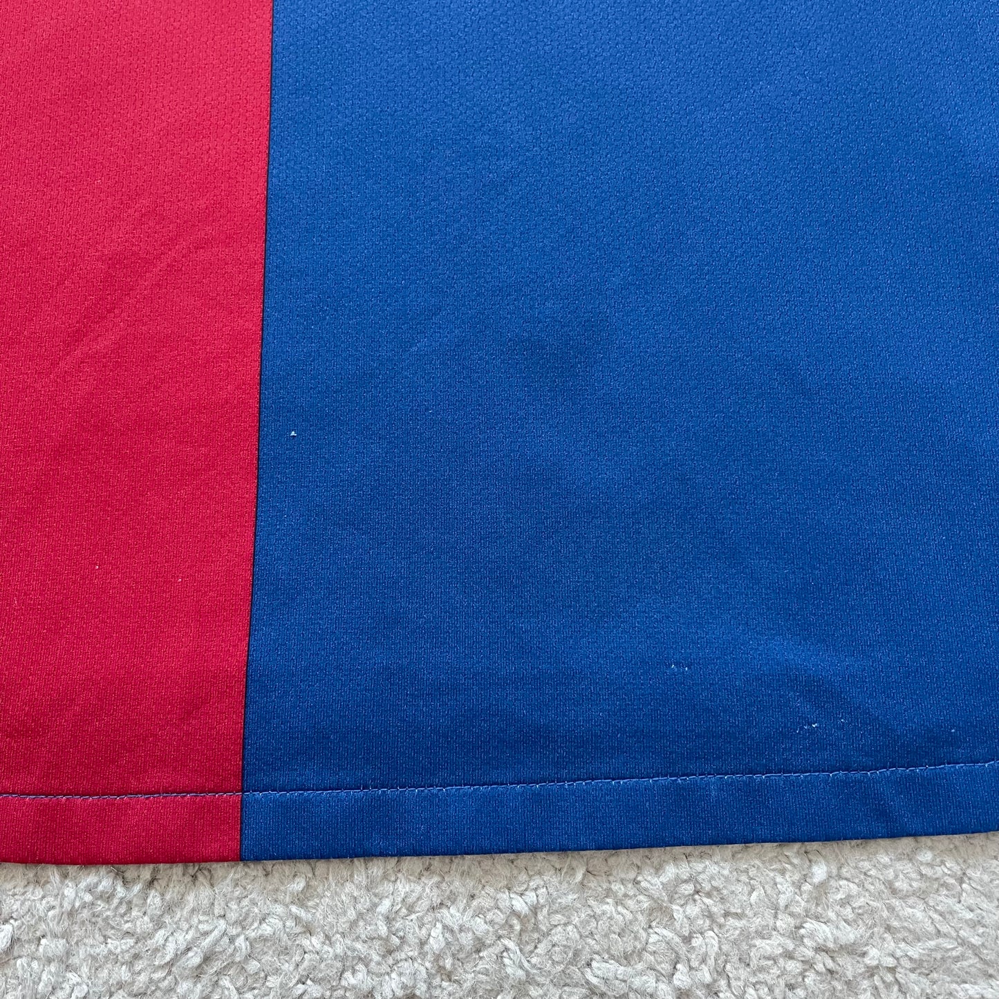 Barcelona 2008/09 home x Messi #10 (XL) *small hole on the front