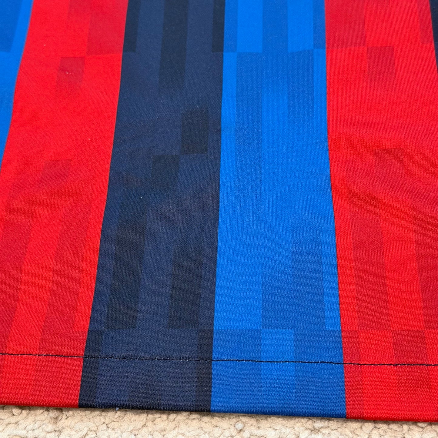 Barcelona 2022/23 home x Lamine Yamal #41 (L)