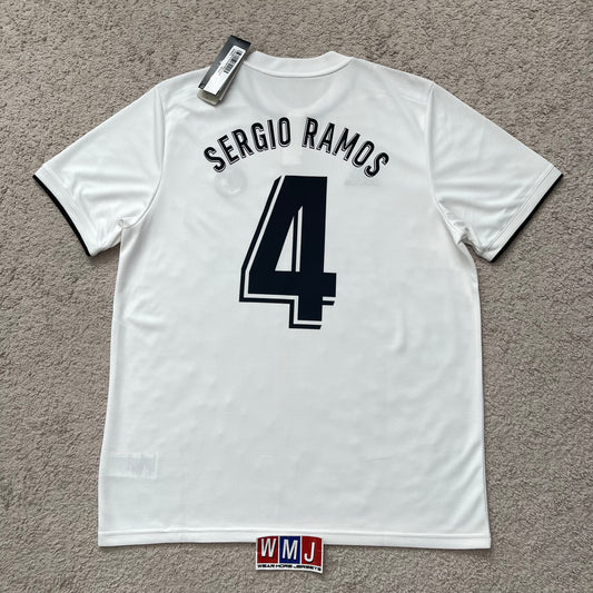 Real Madrid 2018/19 home x Sergio Ramos #4 (L) *BRAND NEW WITH TAGS