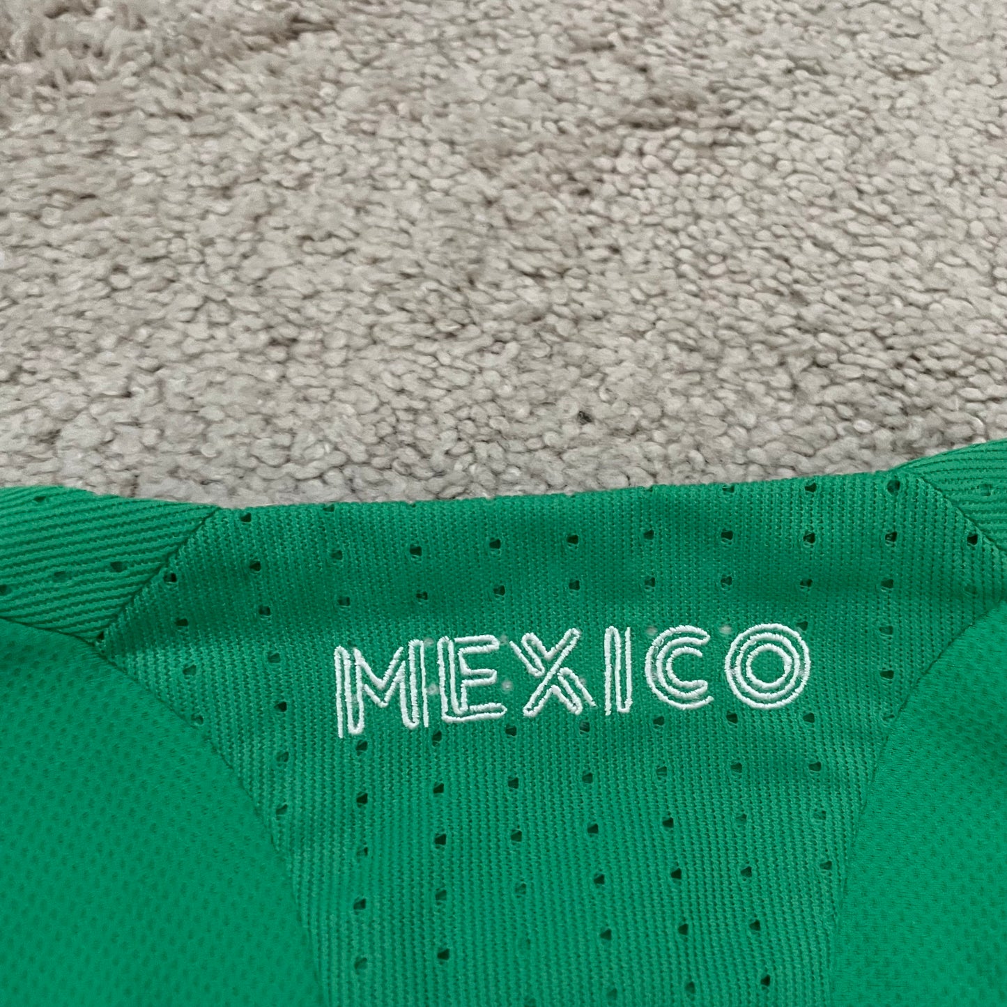 Mexico 2008/09 home 3/4 SLEEVES x Rafa Marquez #4 (XL) *has some holes and stains*