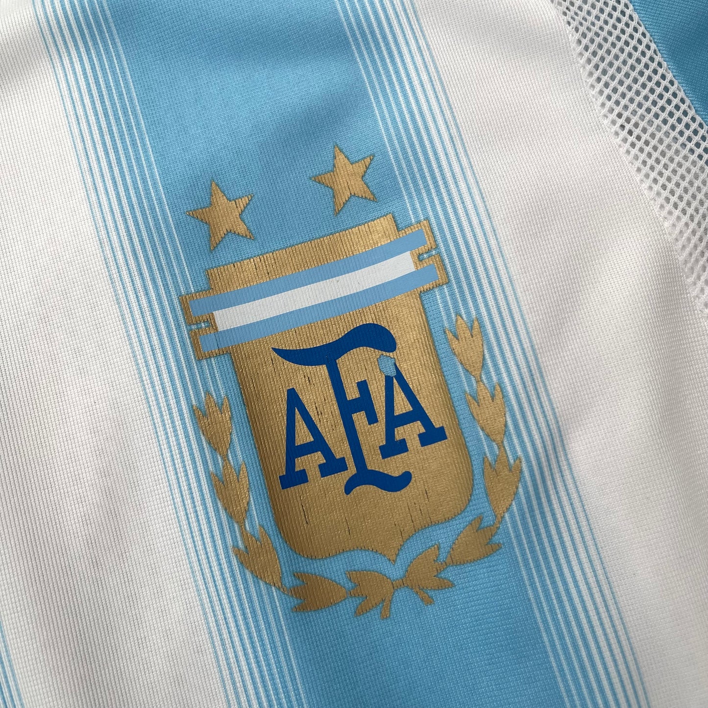 Argentina 2004/05 home PLAYER VERSION x Messi #18 (L)