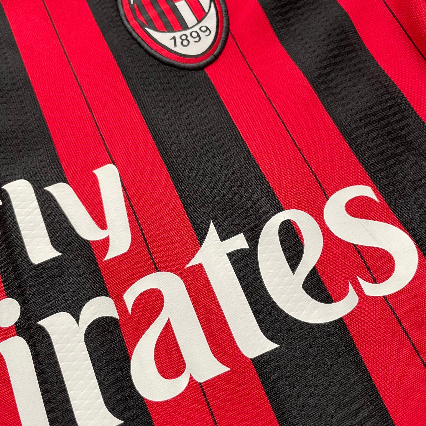 AC Milan 2013/14 home x Kaka' #22 (L) *has some tiny holes
