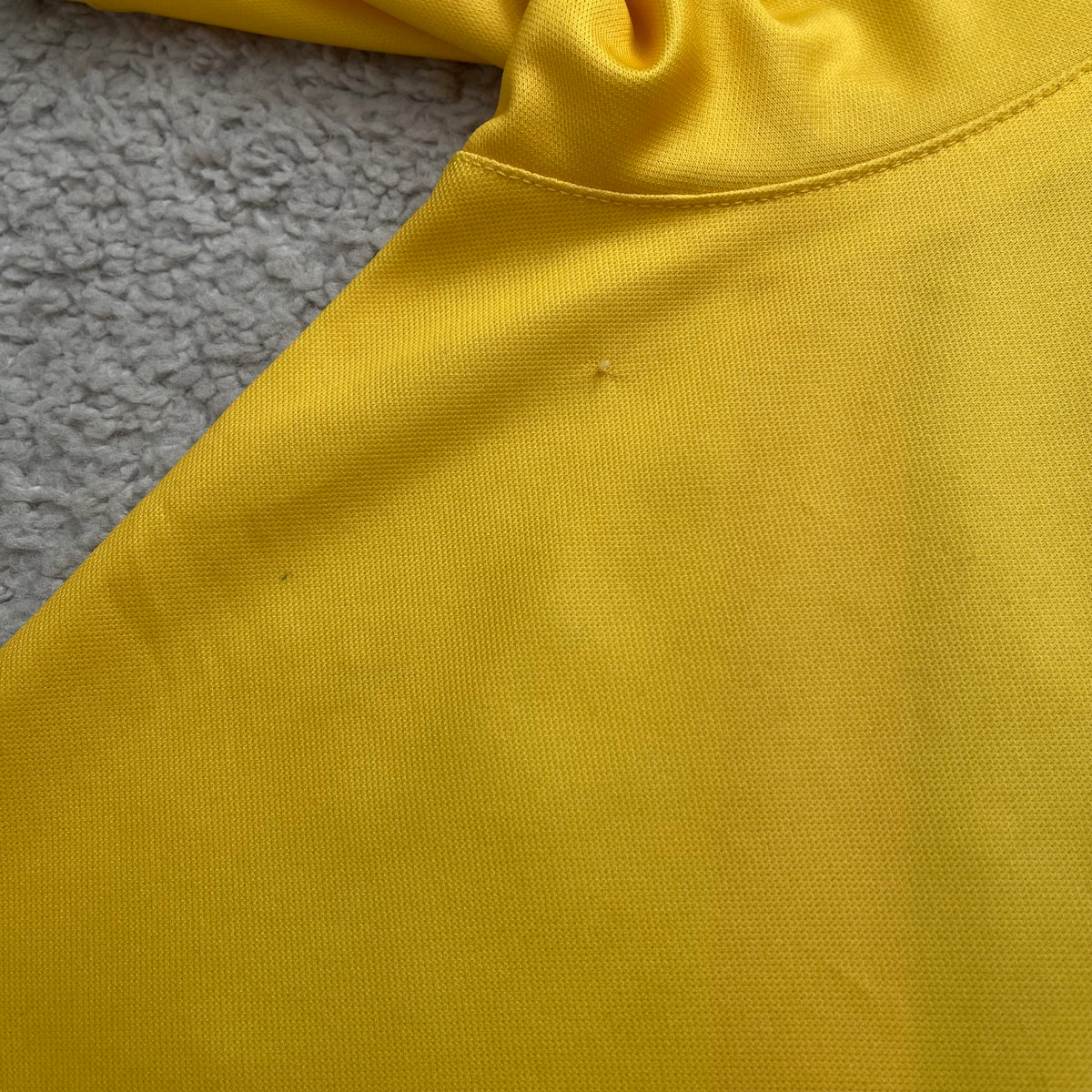 Club America 2009/10 home x Salvador Cabañas #10 (L)