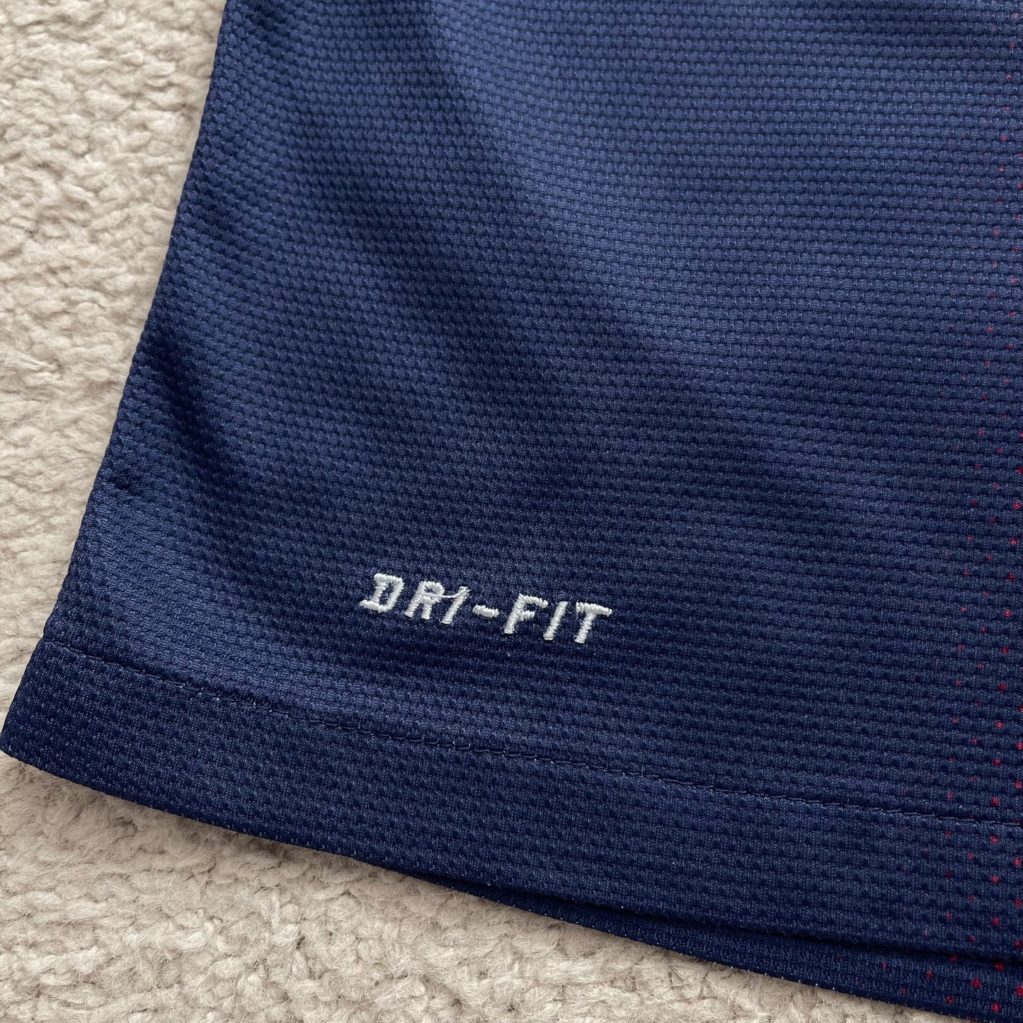 Barcelona 2012/13 home x Messi #10 (L) *has some holes on the back