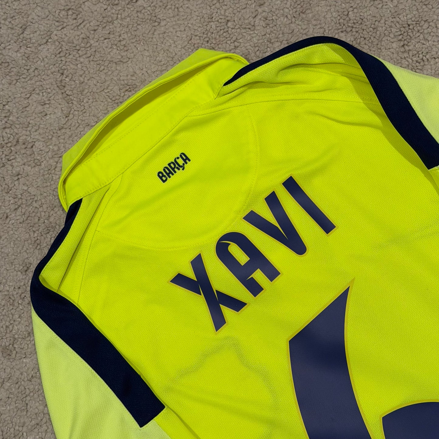 Barcelona 2014/15 third x Xavi #6 (M)