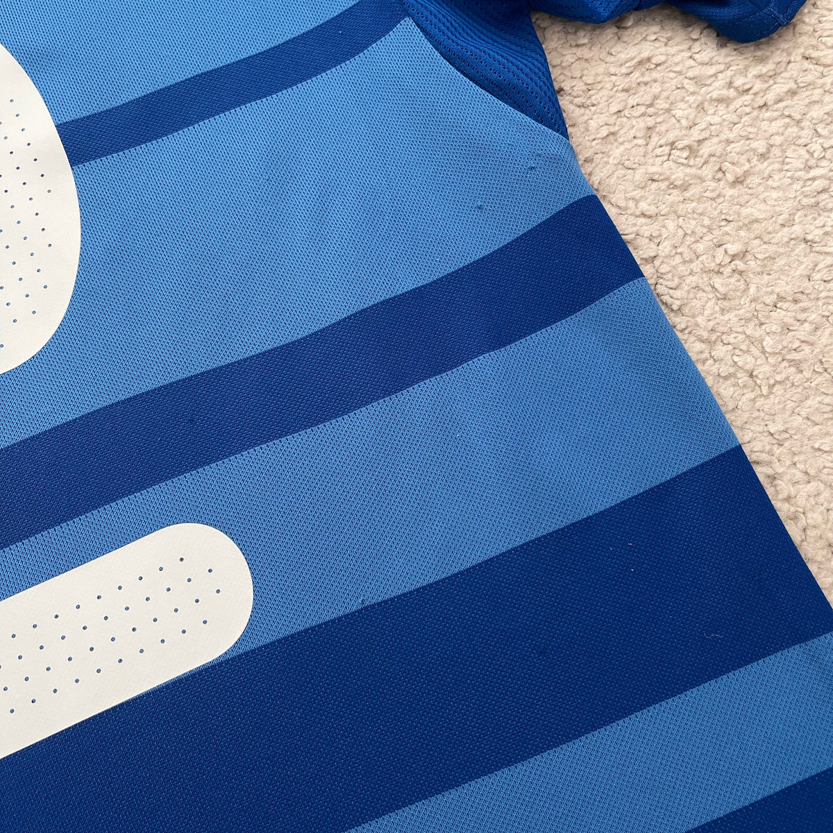 France 2008/09 home x Thierry Henry #12 (L)