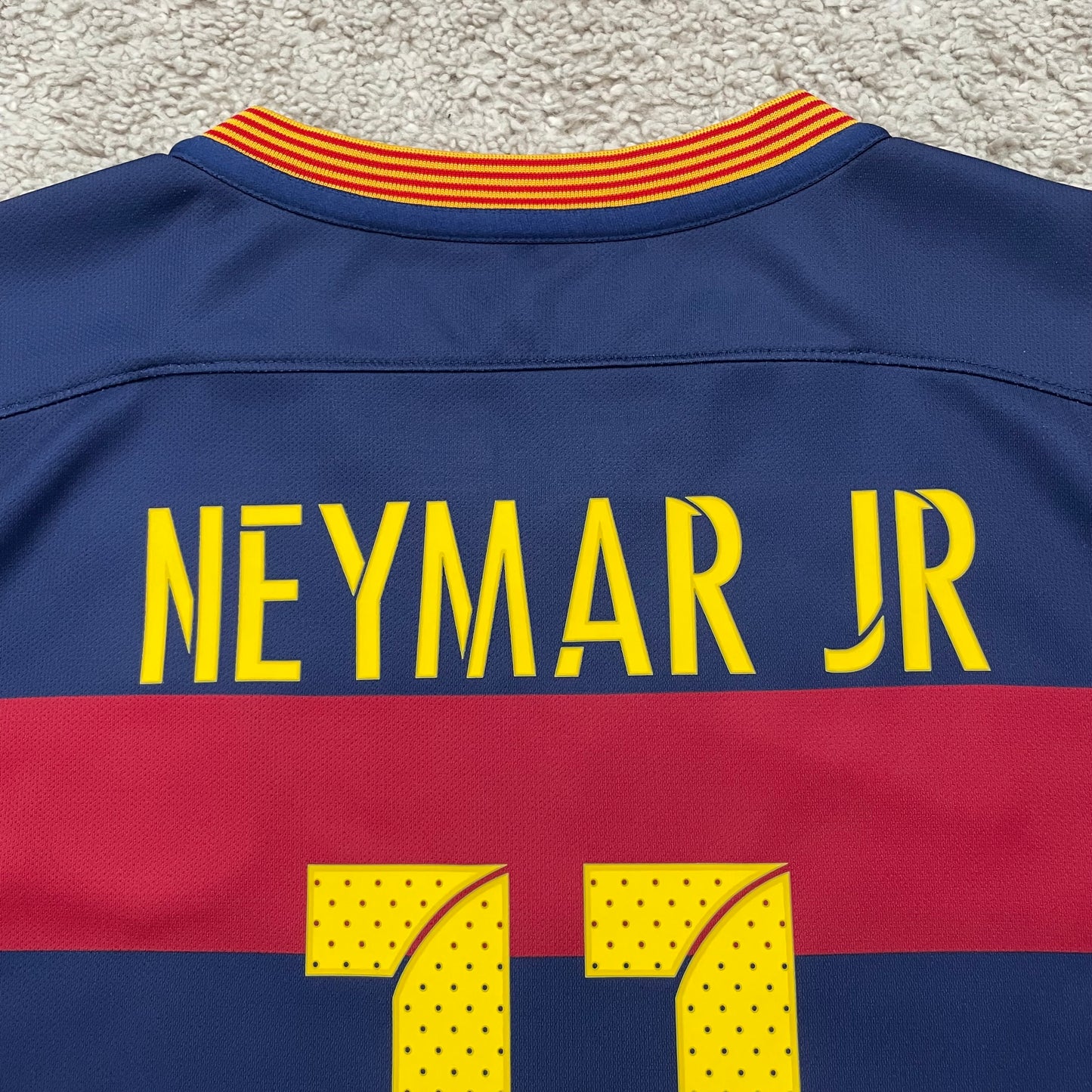 Barcelona 2015/16 home x Neymar Jr #11 (L)