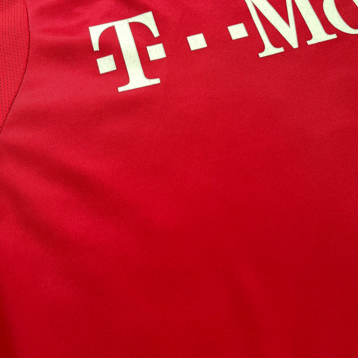 Bayern Munich 2004/05 away x Michael Ballack #13 (L)