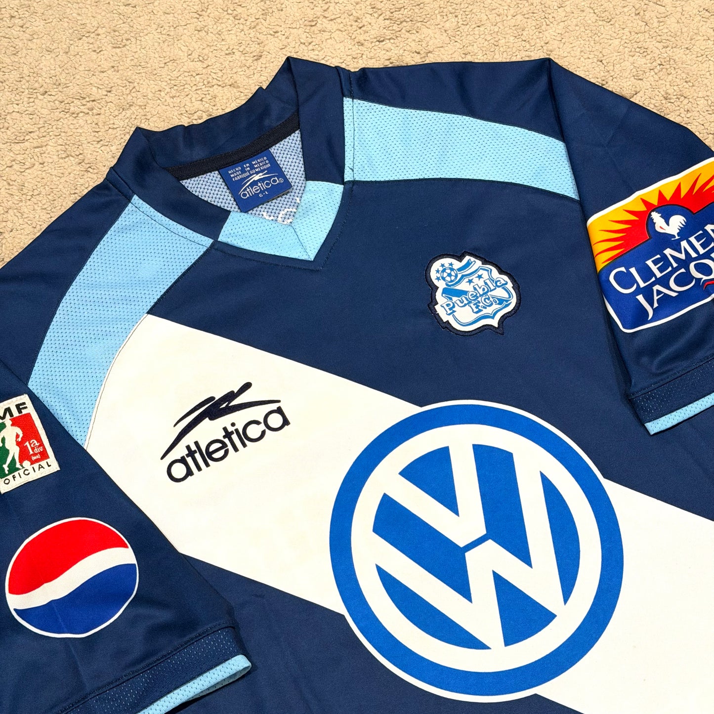 Puebla 2003/04 away (L)