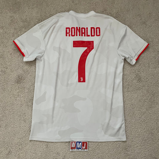 Juventus 2019/20 away x Cristiano Ronaldo #7 (L)