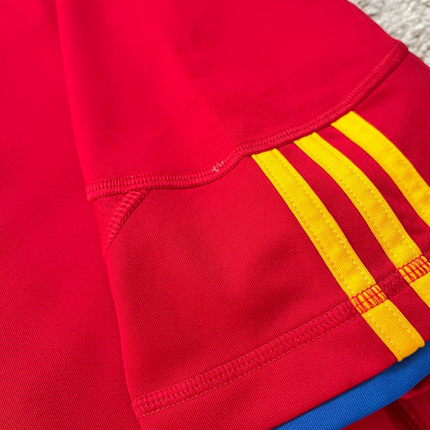 Spain 2010 World Cup home x Carles Puyol #5 (XL)