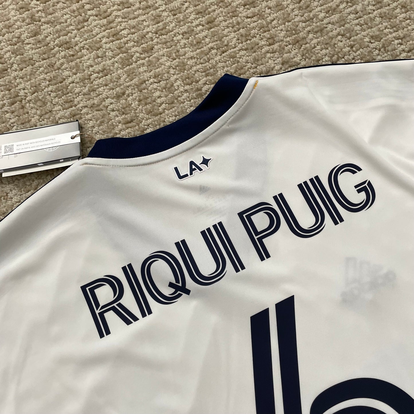 LA Galaxy 2022/23 home x Riqui Puig #6 (XXL) *BRAND NEW WITH TAGS