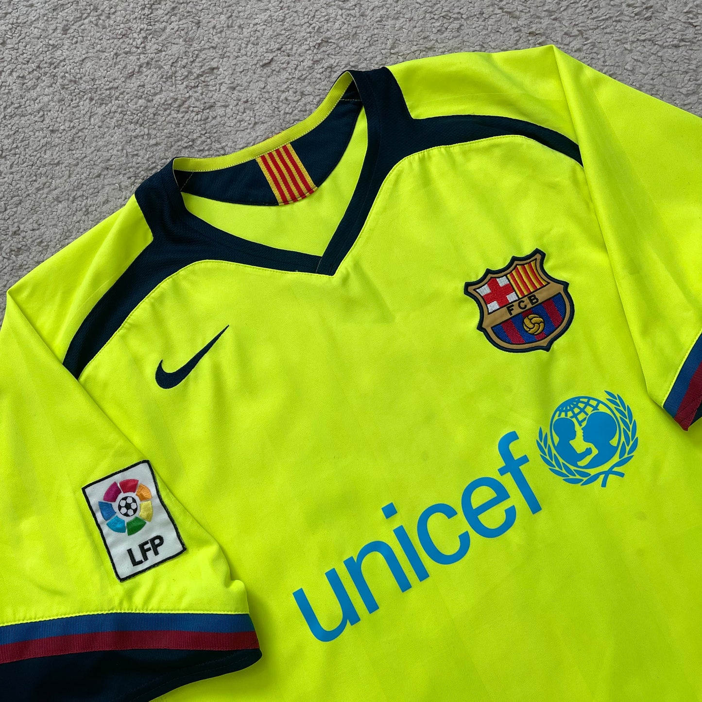 Barcelona 2006/07 third x Ronaldinho #10 (L)