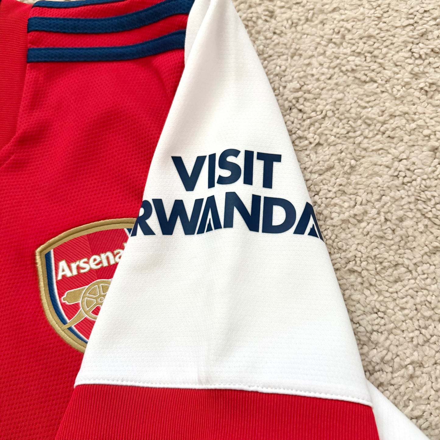 Arsenal 2021/22 home x Bukayo Saka #7 (M)