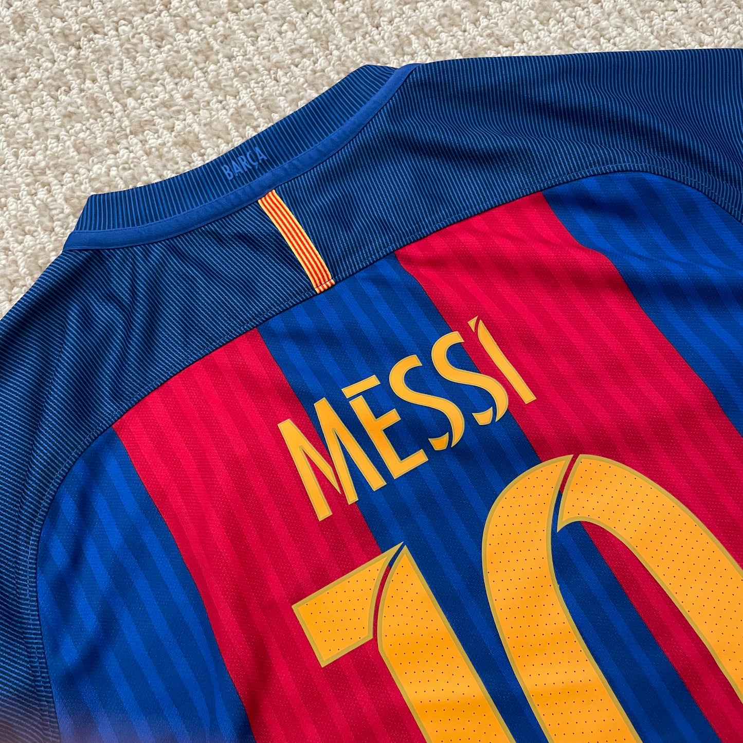 Barcelona 2016/17 home x Messi #10 (M)