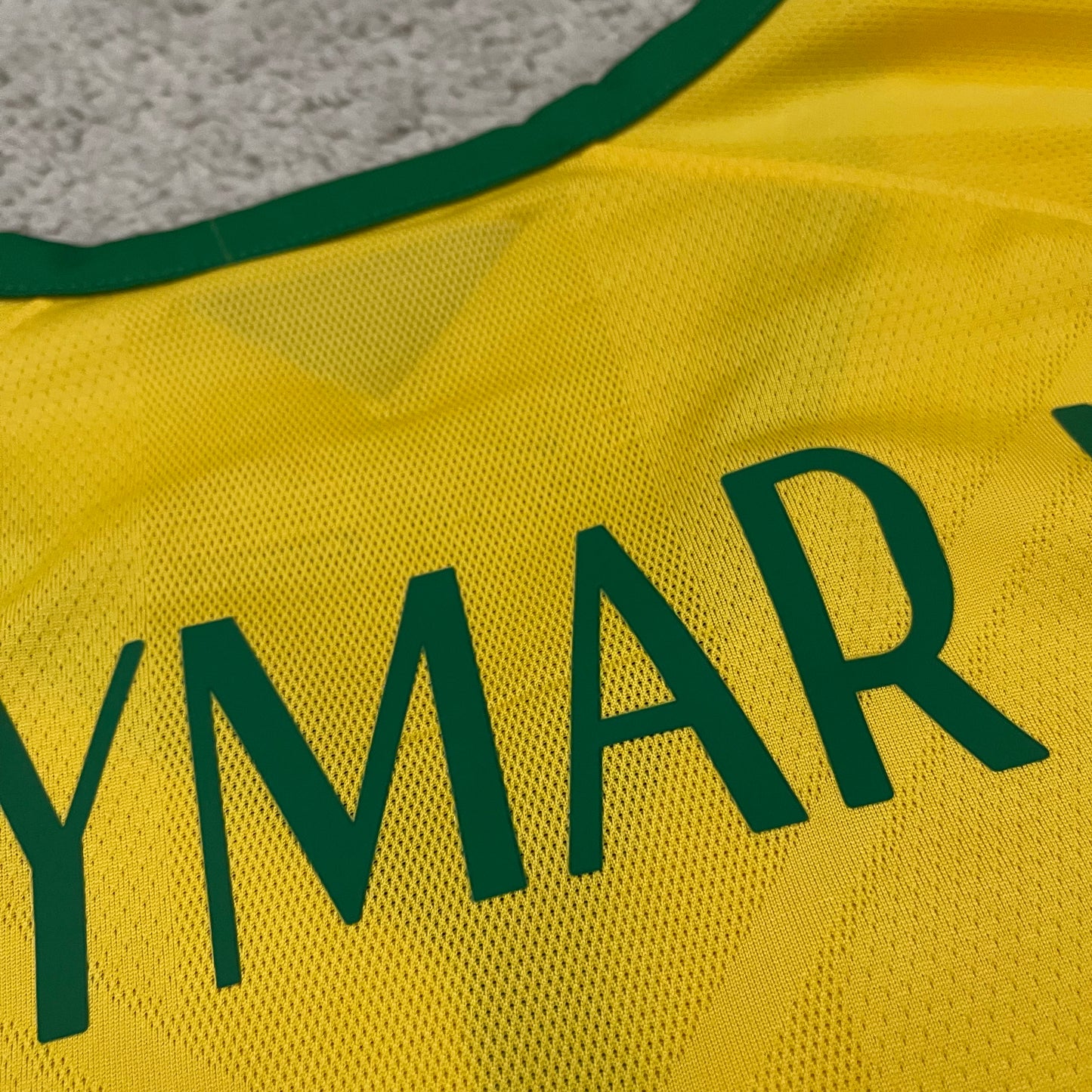 Brazil 2014 World Cup home PLAYER VERSION x Neymar Jr #10 (XXL)